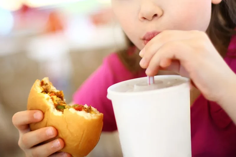 La obesidad infantil supera por primera vez al bajo peso a nivel global