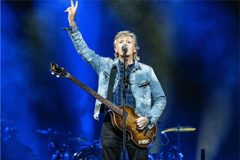 Paul McCartney estrena documental sobre su carrera como solista y la creación de Wings