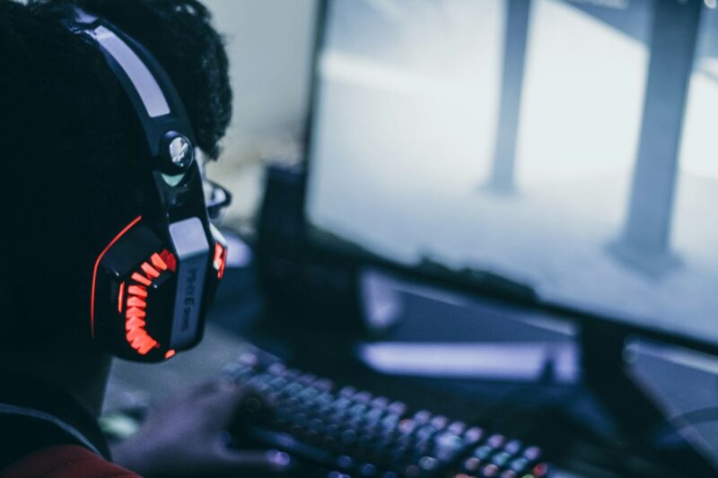 EA impulsa la creatividad con IA generativa para el futuro del diseño de videojuegos