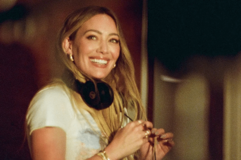 ¡Está de vuelta! Hilary Duff anuncia su nuevo sencillo y documental tras una década fuera del pop
