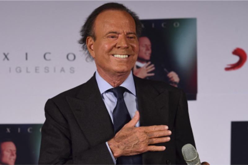 Julio Iglesias es denunciado por presunta agresión sexual por dos ex trabajadoras